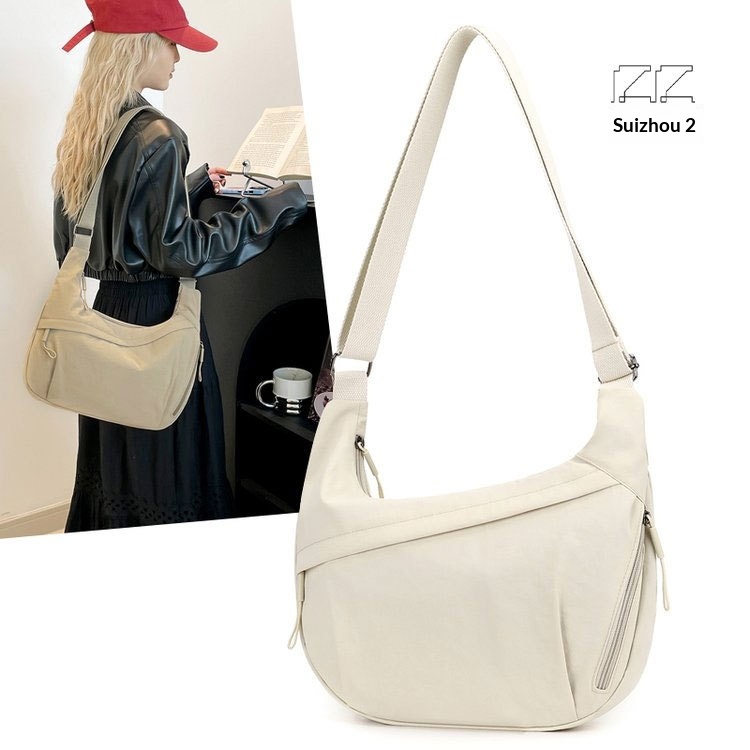New Fashion Crossbody Bag Women's Dumpling Bag Medium Large Capacity Versatile Nylon High end Fashion Lightweight Shoulder Bag